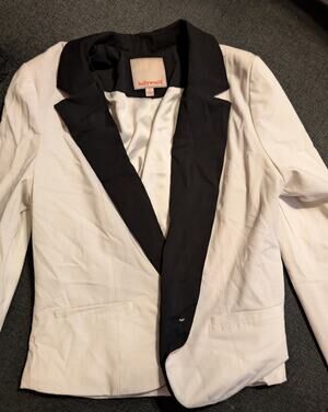 White Blazer with Black Shawl Lapel Size Small